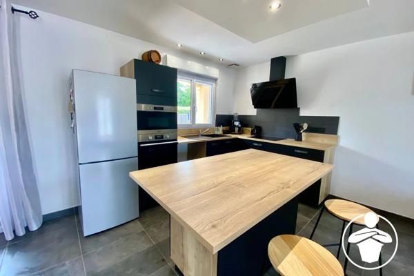 Vente                                                      Maison
                        
                     5 pièces                      79 m2                     à Casseneuil