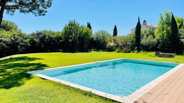 Immobilier Grimaud (83310) – Villa 185m2 – 1 890 000 €