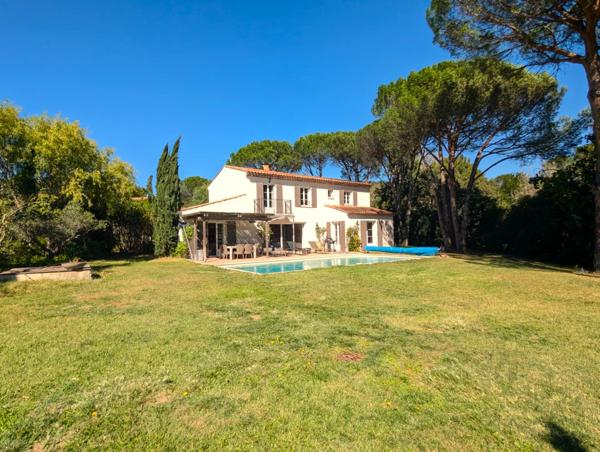 Immobilier Grimaud (83310) – Villa 185m2 – 1 768 000 €