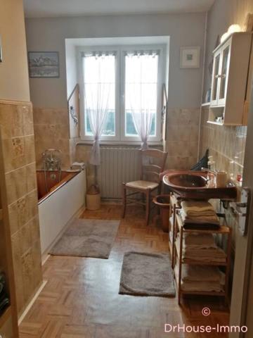 Maison à vendre 6 pièces de 123 m²