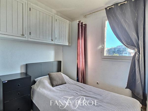 Saint-Cyprien - Appartement avec parking privé vue marina