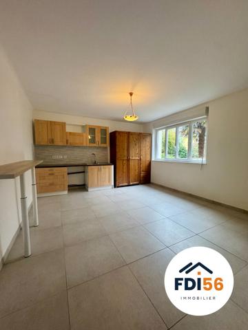 A LOUER - MAISON DE VILLE - LORIENT MERVILLE - 5 CHAMBRES - JARDIN - DOUBLE GARAGE , Lorient