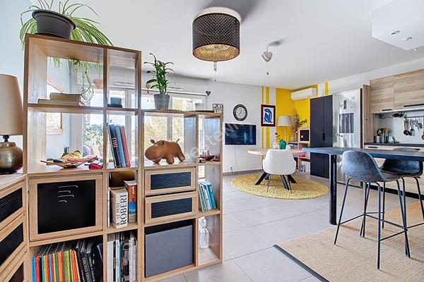 Marseille 13 -ème 14 -ème LES CHLOROPHYLLES -T3 lumineux avec grande terrasse, box et résidence récente