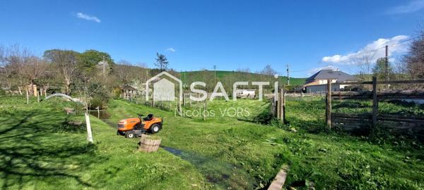 -A VENDRE- CASTRIEUX- Maison 160m2-terrain 5700 m2-288 000 euros