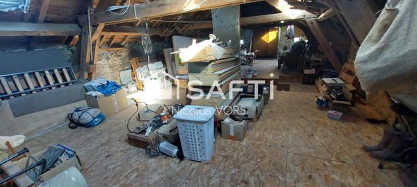 -A VENDRE- CASTRIEUX- Maison 160m2-terrain 5700 m2-288 000 euros