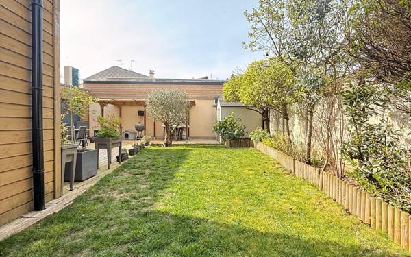 Maison à vendre    4 pièces •  Saint-Quentin