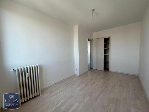Appartement à louer 3 pièces 56.86m² Limoges (87000)
