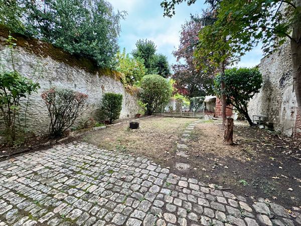Appartement Etampes 2 pièces de 40m² - vendu loué 580 euros HC