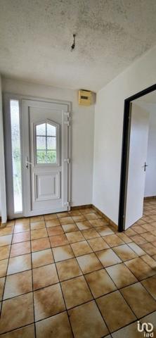 Maison 3 pièces de 61 m² à Le Houlme (76770)