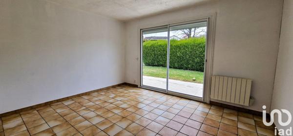 Maison 3 pièces de 61 m² à Le Houlme (76770)
