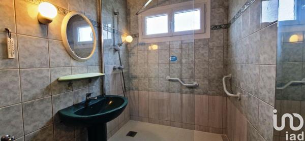 Maison 3 pièces de 61 m² à Le Houlme (76770)