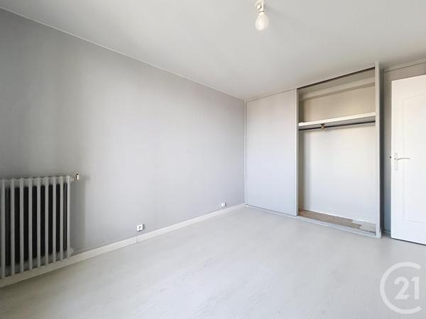 Appartement F4 à vendre  4 pièces - 64,53 m2 MELUN - 77