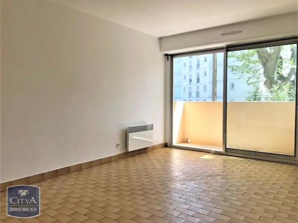 Appartement à louer 1 pièce 23.34m²