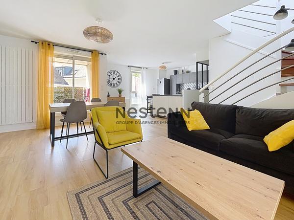 A VENDRE - T3 rénové 67 m² avec Garage - PLEIN CENTRE DE SURZUR