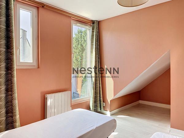 A VENDRE - T3 rénové 67 m² avec Garage - PLEIN CENTRE DE SURZUR
