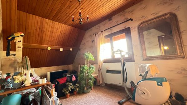 MAISON NOAILLES PROCHE... 6 PIECES, 4 CHAMBRES, VERANDA, S/SOL TOTAL, 1696 M² DE TERRAIN