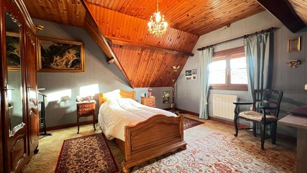 MAISON NOAILLES PROCHE... 6 PIECES, 4 CHAMBRES, VERANDA, S/SOL TOTAL, 1696 M² DE TERRAIN