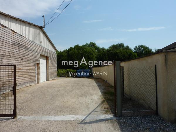 Local Commercial à SAINT-LYE, 10180 - 4 pièces 449m²