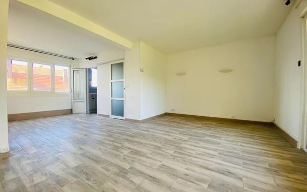 Appartement à vendre    4 pièces • 95 m2 Saint-Quentin