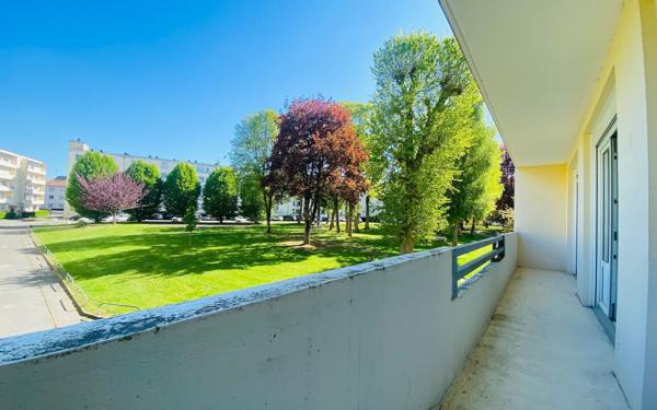 Appartement à vendre    4 pièces • 95 m2 Saint-Quentin