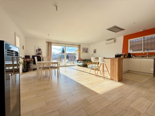 Salon-de-Provence (13300) Maison Plain Pied - 110m² - Garage - Piscine - Terrain de 688m²