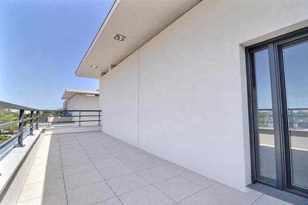 Appartement Colombes 4 pièce(s) 75.35 m2