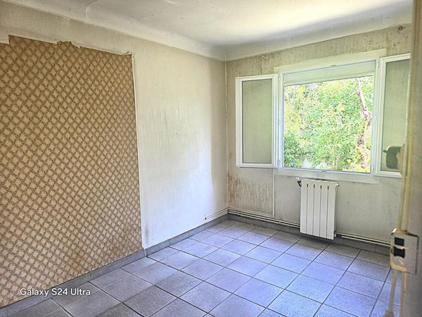 Maison Fabregues 4 pièce(s) 62 m2 sur 320 m² de terrain - prévoir travaux