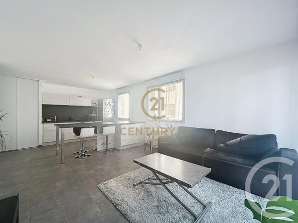 Appartement F3 à vendre  3 pièces - 67,71 m2 LYON - 69008