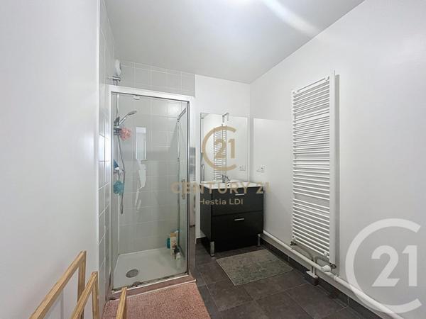 Appartement F3 à vendre  3 pièces - 67,71 m2 LYON - 69008