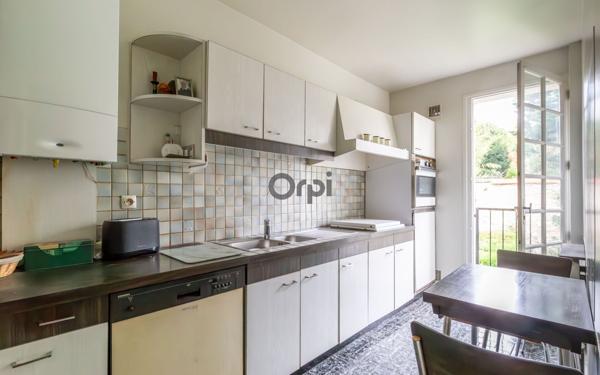 Maison à vendre    5 pièces • 85,48 m2 Saint-Maur-des-Fossés