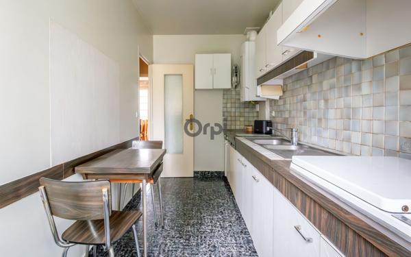 Maison à vendre    5 pièces • 85,48 m2 Saint-Maur-des-Fossés