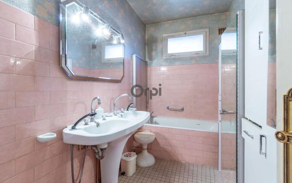 Maison à vendre    5 pièces • 85,48 m2 Saint-Maur-des-Fossés