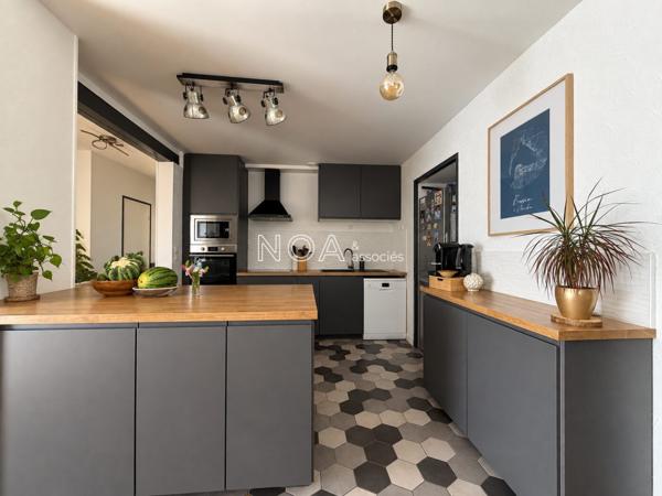 Maison rénovée au calme