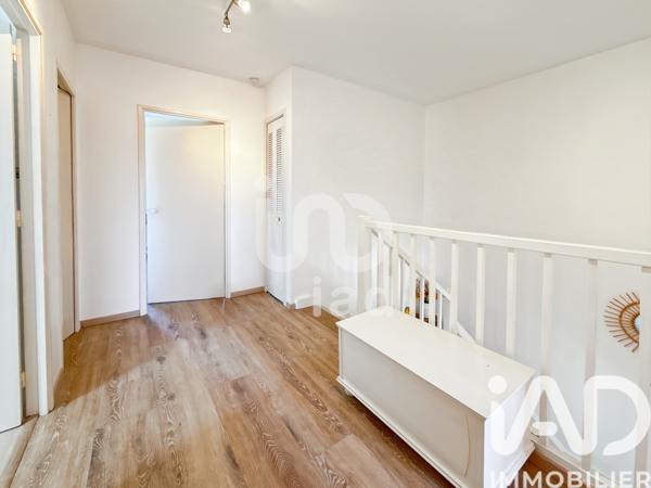 Location maison 6 pièces 119 m² Lésigny