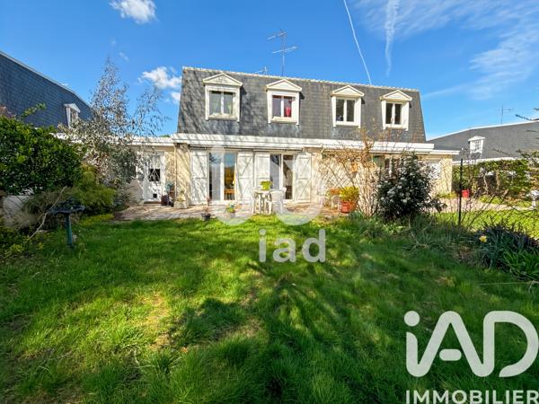 Location maison 6 pièces 119 m² Lésigny