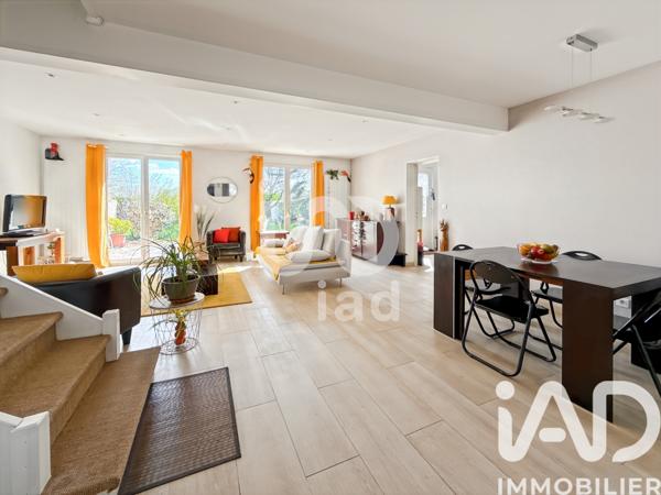 Location maison 6 pièces 119 m² Lésigny