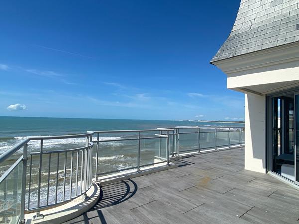 Appartement de prestige avec vue mer à 360°.