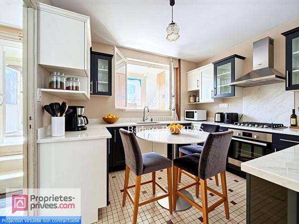 Maison familiale 6 pièces  136 m2