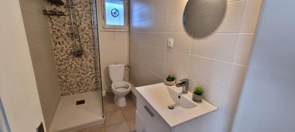 Blois Maison atypique 156 m2 proche gare.