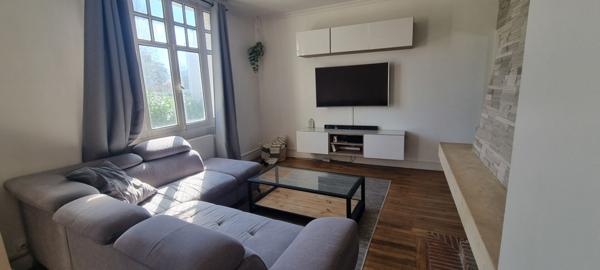 Blois Maison atypique 156 m2 proche gare.