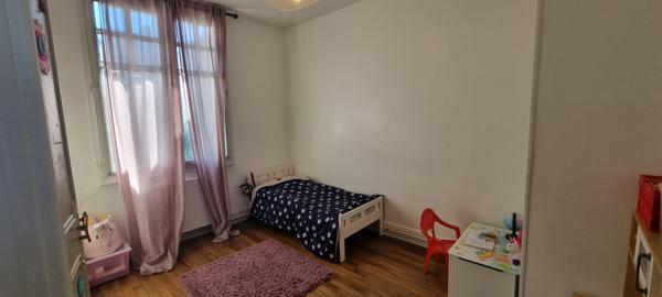 Blois Maison atypique 156 m2 proche gare.