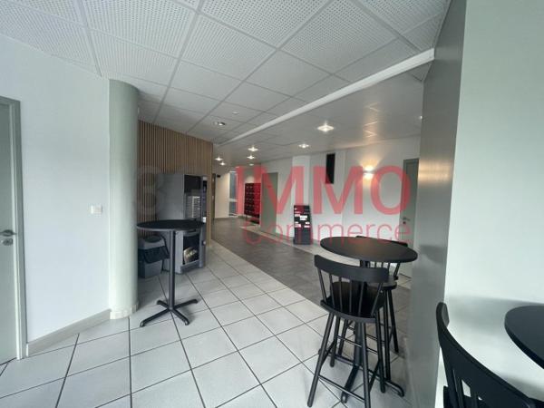 Location / Bureaux à Chasseneuil-du-Poitou (86360)