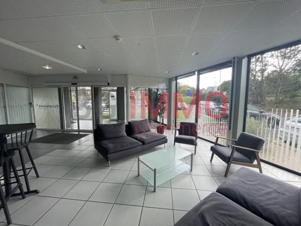 Location / Bureaux à Chasseneuil-du-Poitou (86360)
