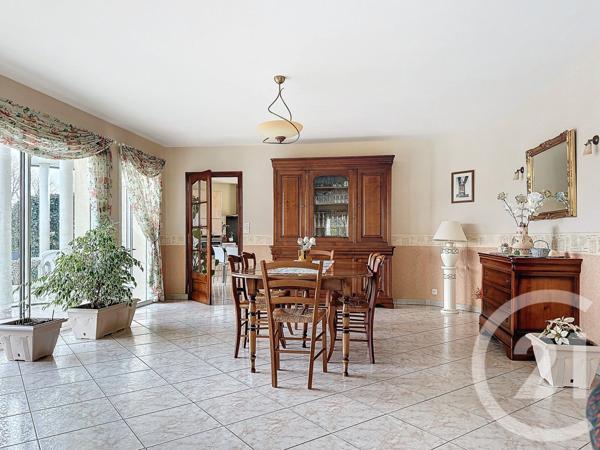 Maison à vendre  8 pièces - 243,47 m2 REDON - 35