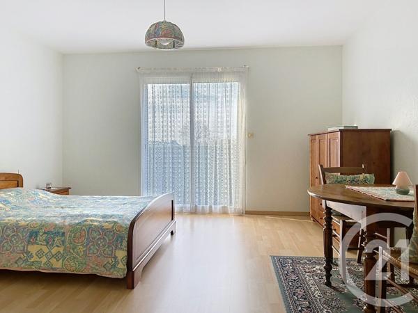 Maison à vendre  8 pièces - 243,47 m2 REDON - 35