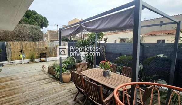 Maison Saint Laurent De La Salanque de 180 m2 divisée en deux appartements