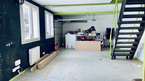 Ville (60400) Dépendance à amenager