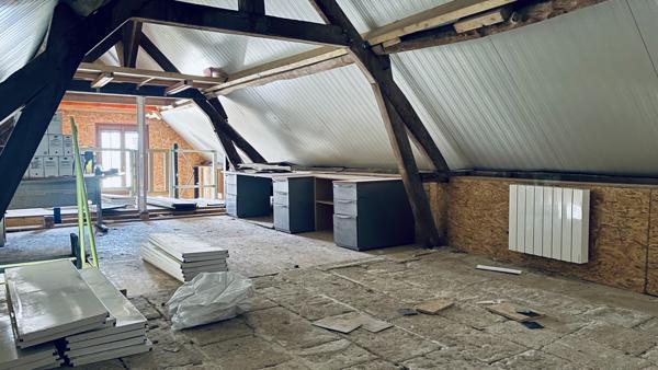 Ville (60400) Dépendance à amenager