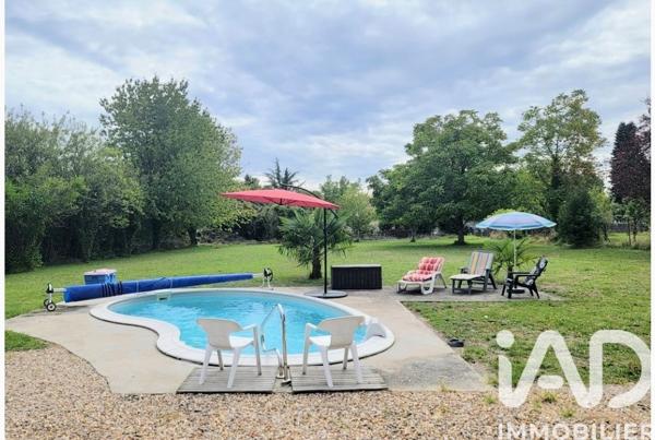 Maison à vendre 8 pièces 243 m² Châtellerault