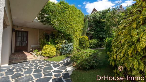 Maison à vendre 9 pièces de 280 m²